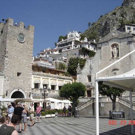 Ferienwohnung Taormina Castle And Sea View Exterior foto